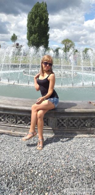67847_1971049657_huge.jpg